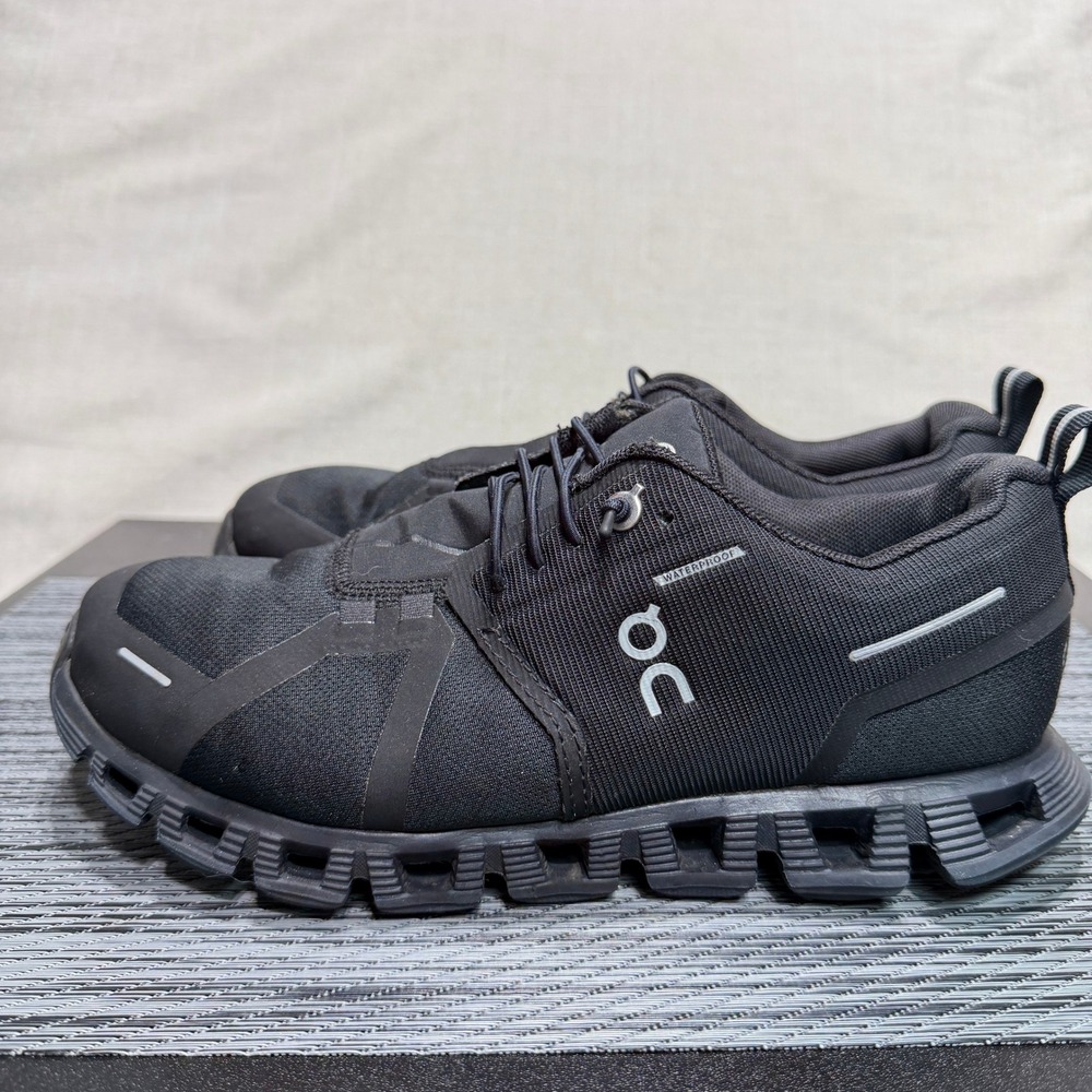 On Running Cloud 5 Waterproof Shoes - Womens 8 - Black 59.98838 Hiking Trail